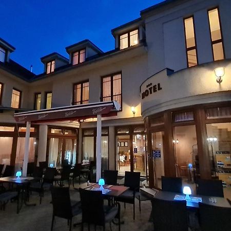 Hotel Patonai Fertőd Εξωτερικό φωτογραφία